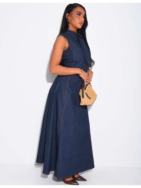 Robe longue sans manche évasée à nouer au col