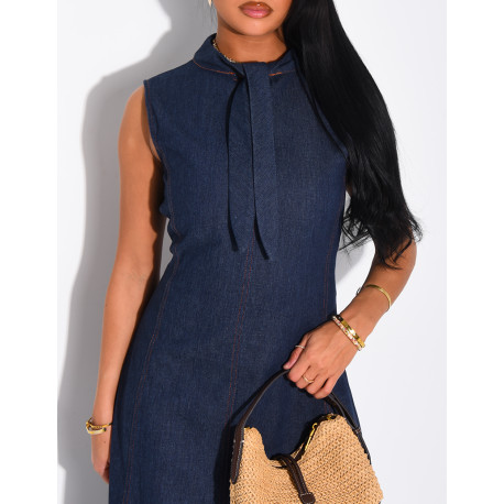 Robe longue sans manche évasée à nouer au col