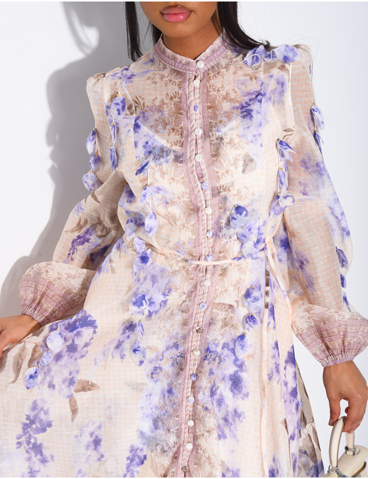 Langes Kleid aus Voile mit Blumenprint und herabhängenden Einsätzen, Knöpfen, passendem Gürtel und Futter