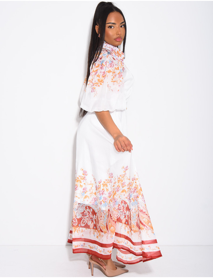 Set aus einem langen Kleid aus Voile mit Blumenprint und einem Unterkleid mit Gürtel