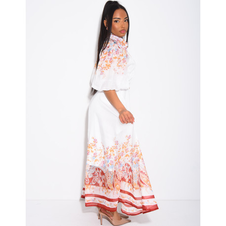 Set aus einem langen Kleid aus Voile mit Blumenprint und einem Unterkleid mit Gürtel