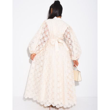 Robe longue à boutons perles et ceinture