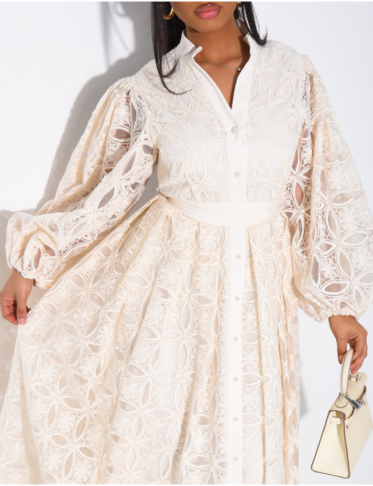 Robe longue à boutons perles et ceinture