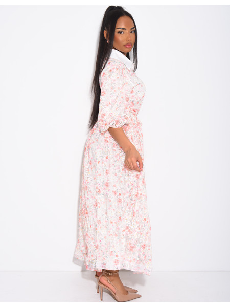 Langes Kleid aus bedruckter Spitze mit Knöpfen und passendem Gürtel