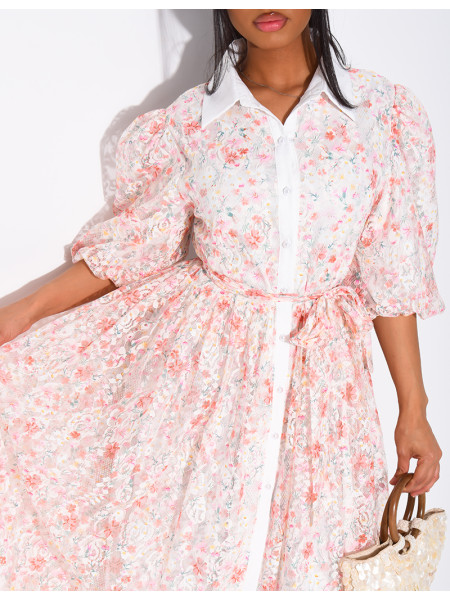 Langes Kleid aus bedruckter Spitze mit Knöpfen und passendem Gürtel