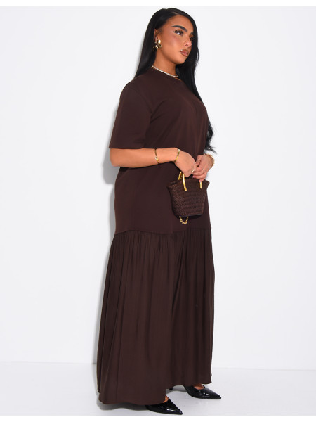 Robe t-shirt longue à empiècement en satin