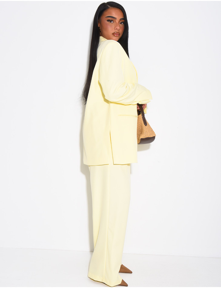 Premium oversized blazer with slits and straight-leg tailored trousers