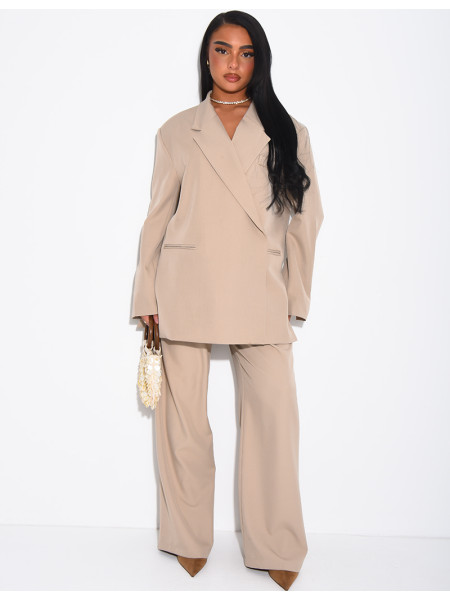 Premium oversized blazer with slits and straight-leg tailored trousers