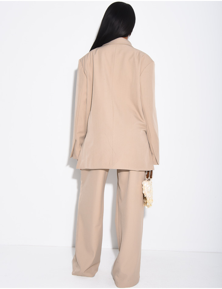 Premium oversized blazer with slits and straight-leg tailored trousers