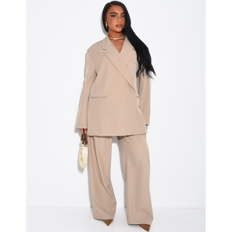 Premium oversized blazer with slits and straight-leg tailored trousers