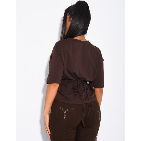 T-shirt cintré à nouer dans le dos