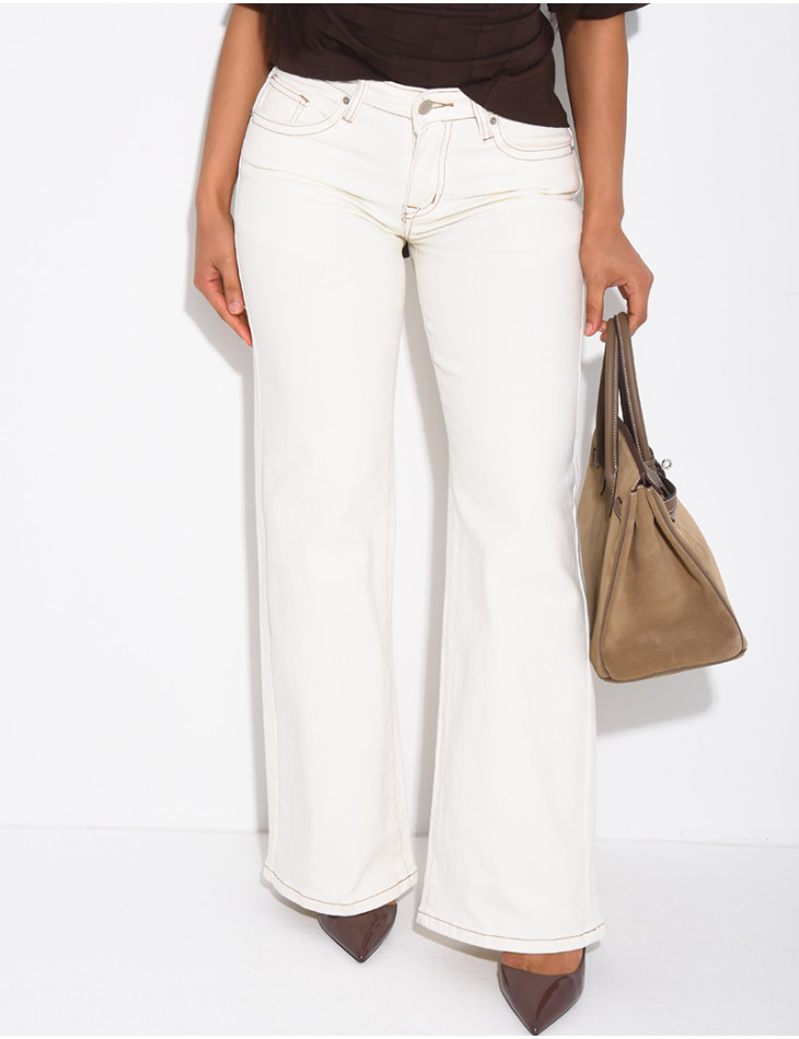 Jeans taille basse wide leg à poches rabattues