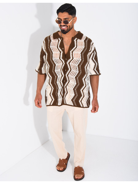 Kurzärmeliges, durchbrochenes Hemd mit Muster