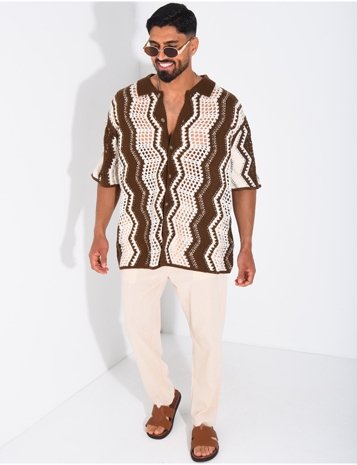 Kurzärmeliges, durchbrochenes Hemd mit Muster