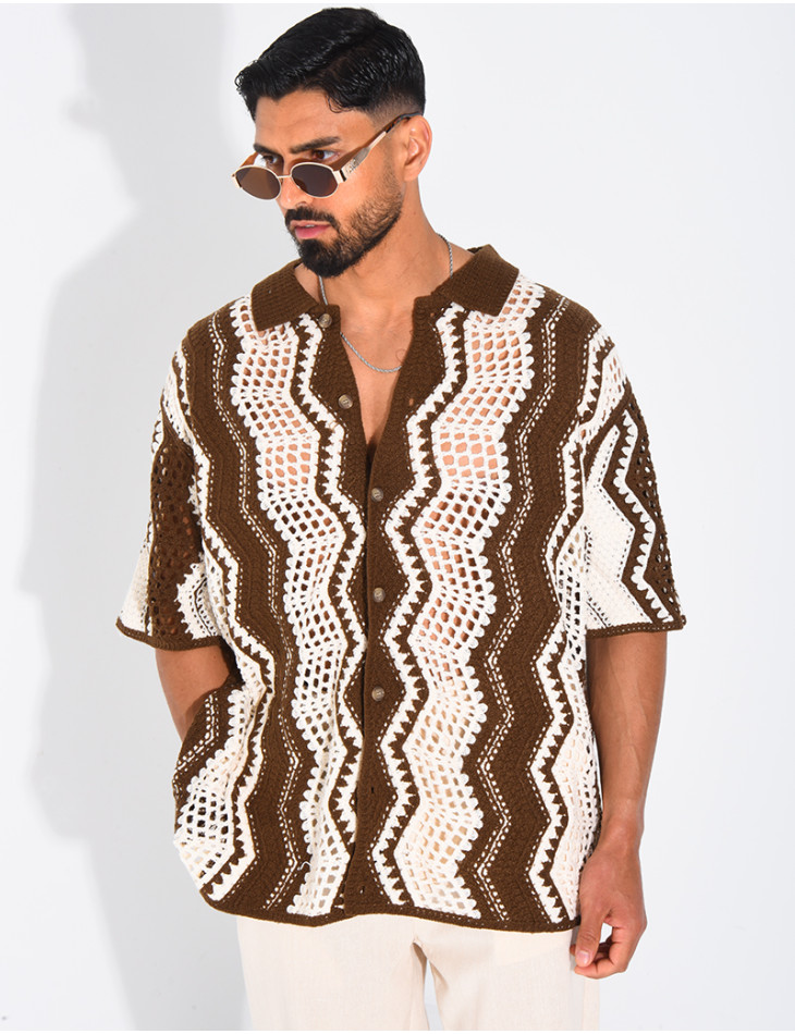 Kurzärmeliges, durchbrochenes Hemd mit Muster