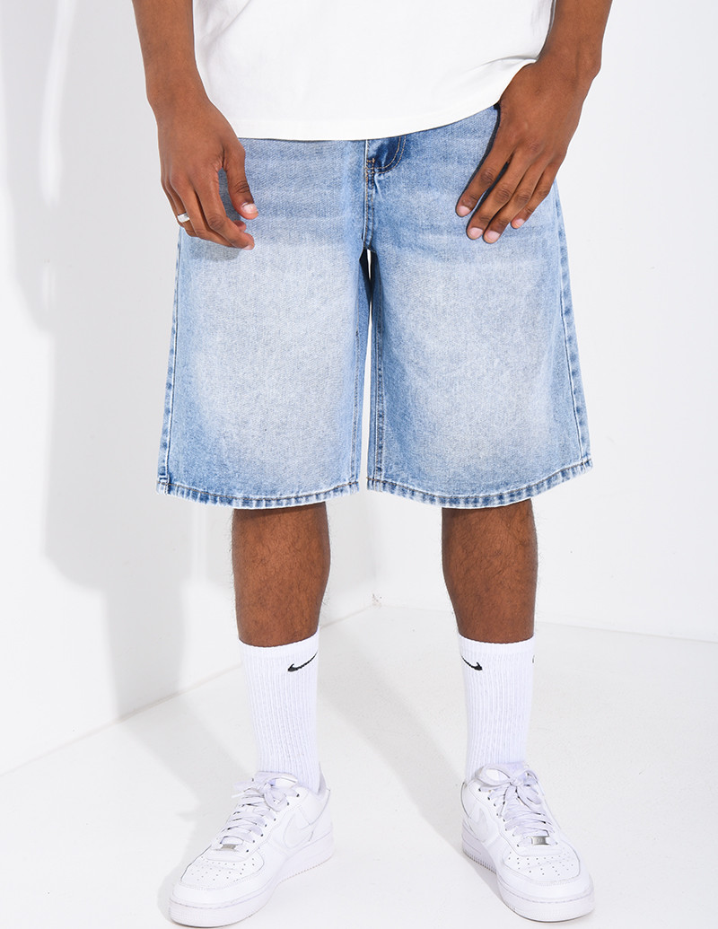 Jeans-Bermudas