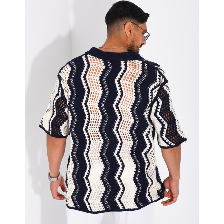 Short-sleeved openwork shirt with a pattern