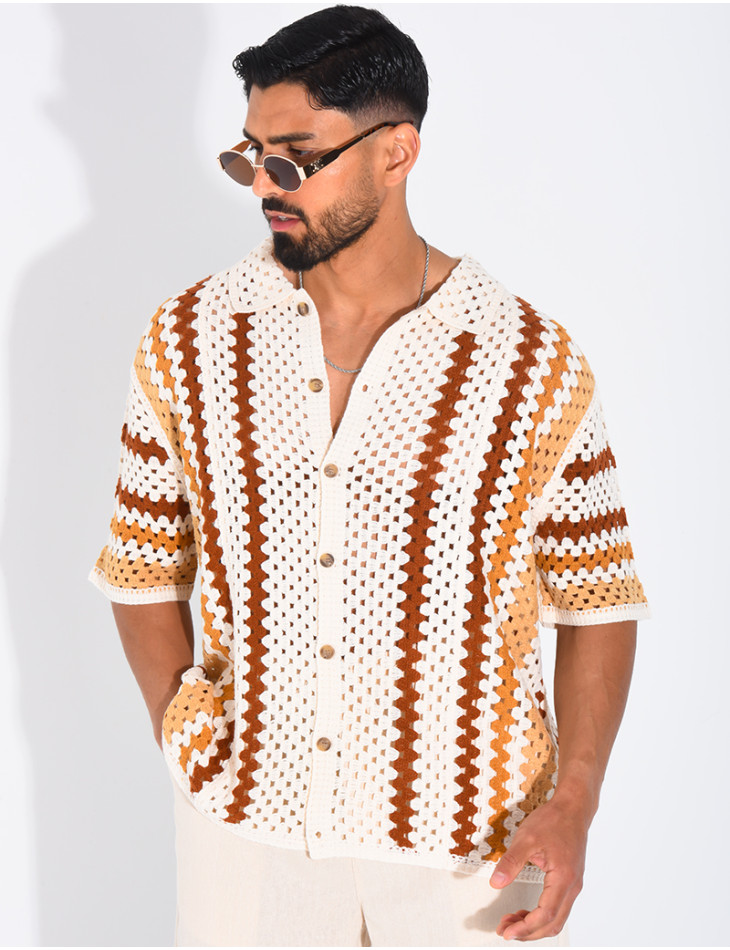 Kurzärmeliges, durchbrochenes Hemd mit Muster