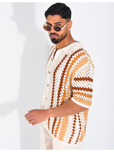 Kurzärmeliges, durchbrochenes Hemd mit Muster