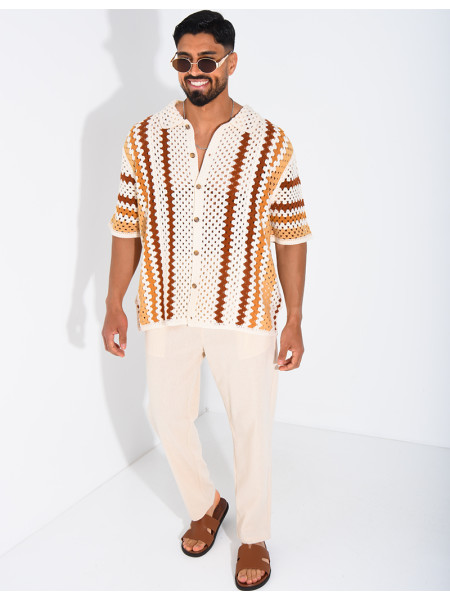 Kurzärmeliges, durchbrochenes Hemd mit Muster