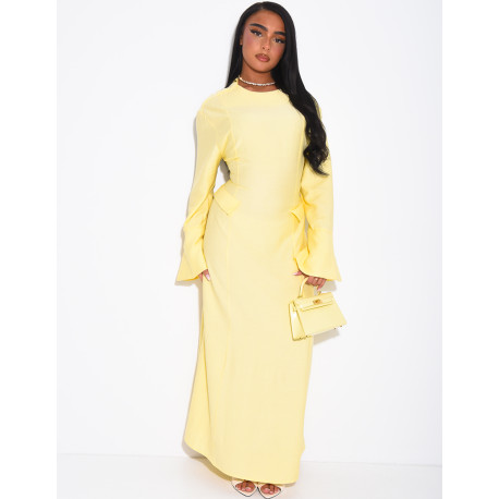Robe longue à fausse poche cintrée dans le dos