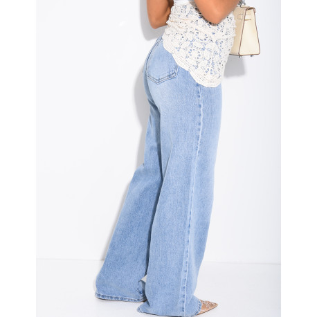 High-waisted, straight-leg faded jeans with a lace tie at the waist