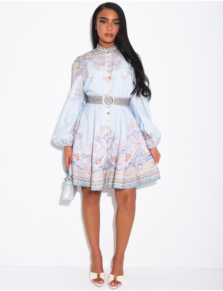 Robe courte à motifs et boutons