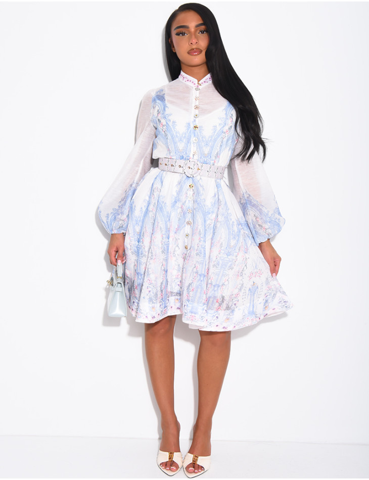 Short printed dress with a waist belt