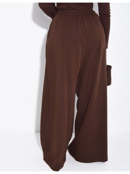 Pantalon effet lin droit froncé à la taille