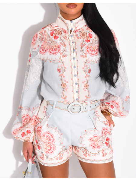 Set aus Hemd und passender Shorts mit Muster und Gürtel