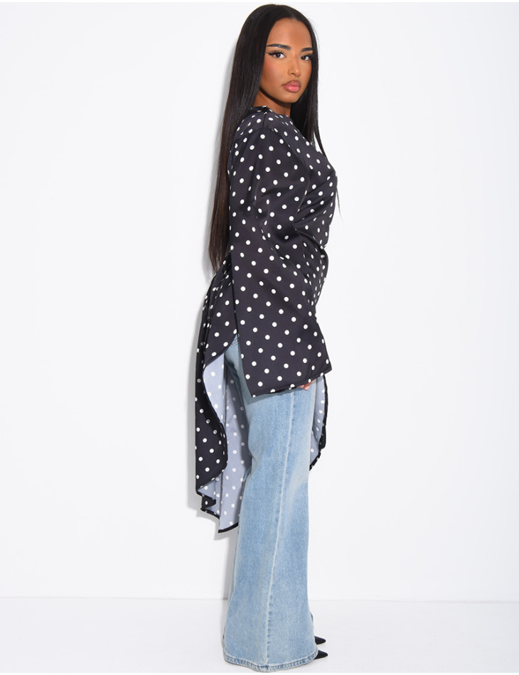 Top long et asymétrique en satin à pois