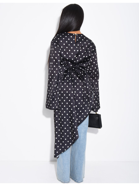 Top long et asymétrique en satin à pois