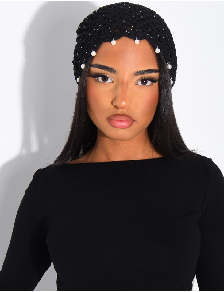 Crocheted beanie with beads