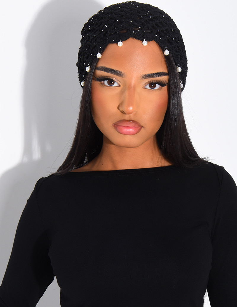 Crocheted beanie with beads