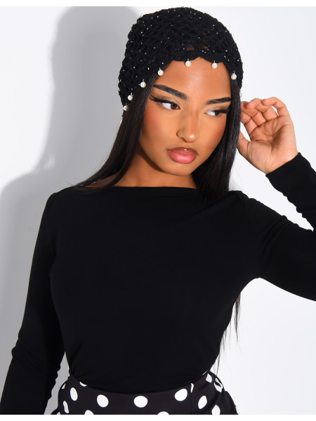 Crocheted beanie with beads