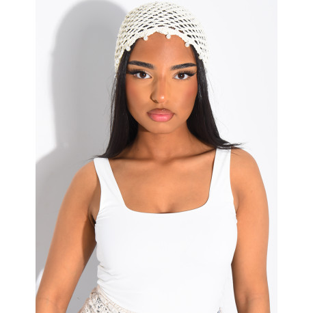 Gehäkelte Mütze mit Perlen