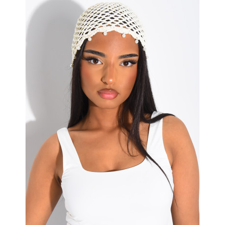 Gehäkelte Mütze mit Perlen