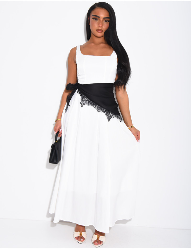 Dreieckiges Satin-Halstuch mit Spitzenbesatz an den Rändern