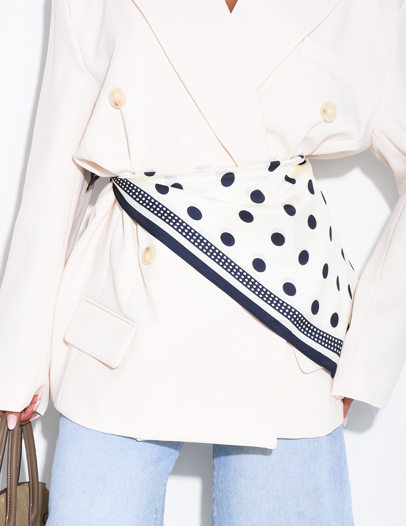 Foulard triangle en satin à...