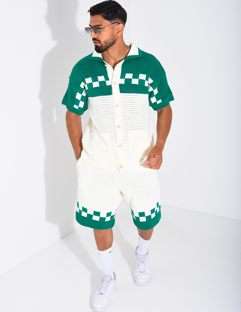 Ensemble ajouré à damier...