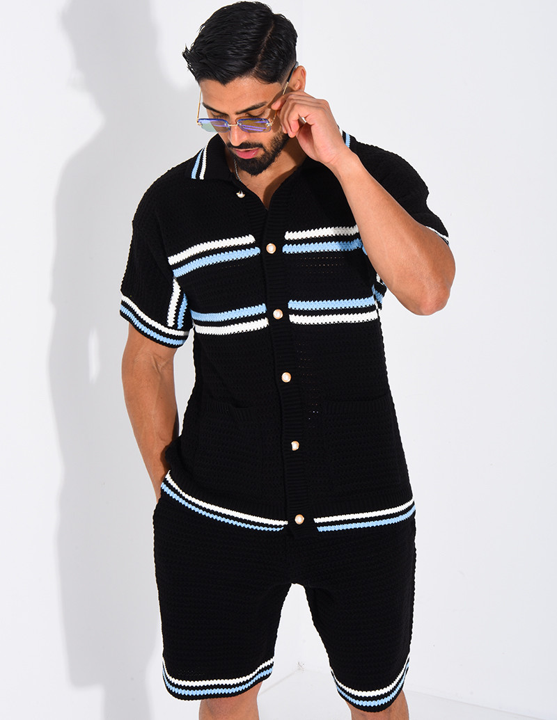 Ensemble ajouré à rayures...