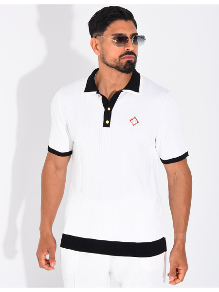 Polo côtelé à trèfle et boutons perle