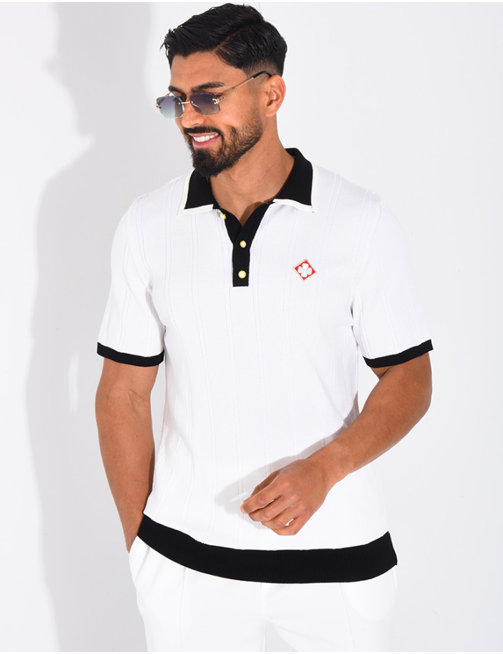Polo côtelé à trèfle et boutons perle