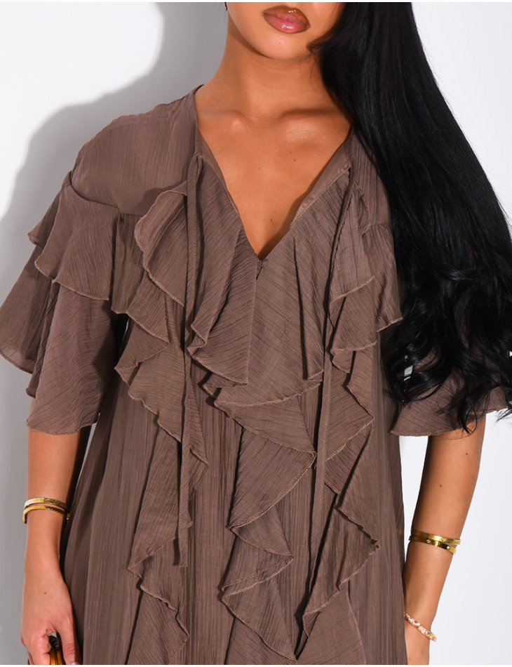 Langes Kleid aus Voile mit Rüschen