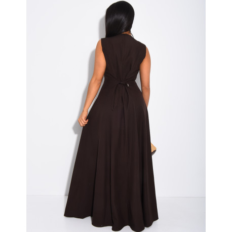Long, sleeveless button-up dress with a tie at the back
