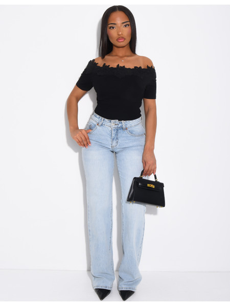 Boatneck top with lace trim