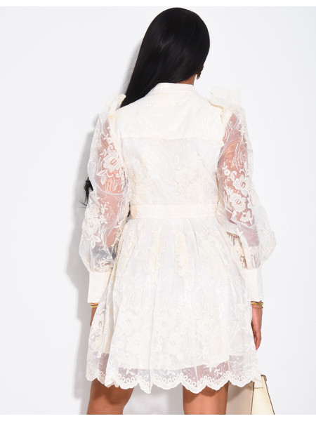 Robe courte en voile,brodé manches bouffantes et épaulettes