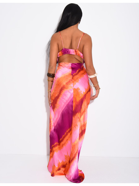 Langes, gebundeneres Kleid aus bedrucktem Satin