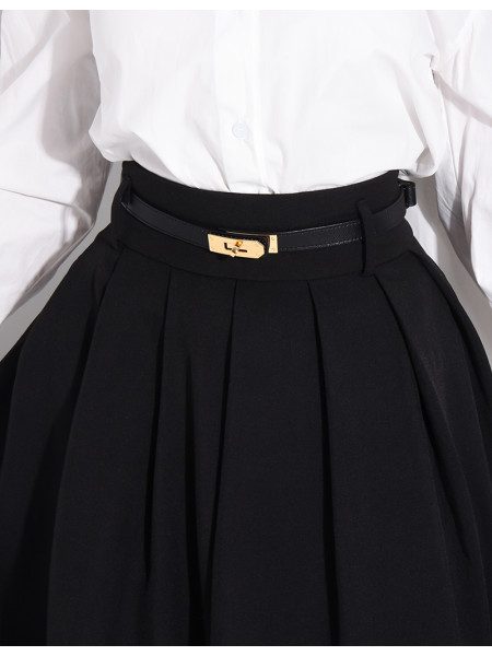 Hochtaillierter, ausgestellter Rock mit Abnähern