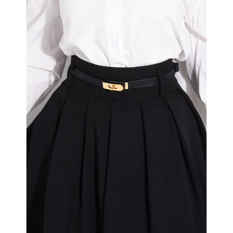 Hochtaillierter, ausgestellter Rock mit Abnähern